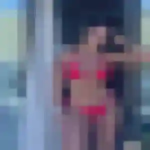 Alexandra (33 ans) à Saint-Rémy-lès-Chevreuse attend une rencontre ce soir