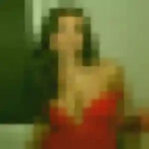 Typhaine, fille de 22 ans veut rencontre adulte à Saint-Saturnin-lès-Avignon
