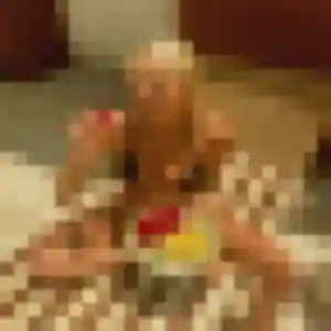 Photo de Axelle à Saint-Victoret (42 ans) - rencontre adulte gratuit