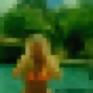 Photo de Marie-Laure à Thoiry (19 ans) - rencontre adulte discret
