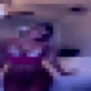Iseult, 28 ans, en ligne à Trégueux pour une rencontre coquine