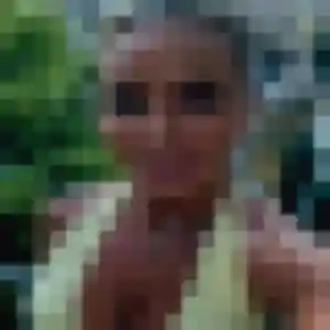 Oriane, 19 ans, cherche un rencontre adulte à Valdoie