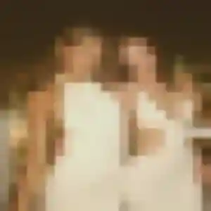 Photo privée de Quitterie, 44 ans à Vaux-sur-Seine - rencontre sans lendemain