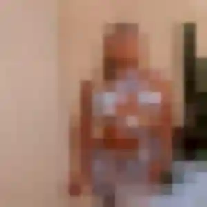 Huguette (25 ans) à Vert-Saint-Denis propose un rencontre adulte rapidement