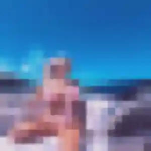 Emmanuelle de Villefranche-de-Rouergue, 22 ans - rencontre adulte discret