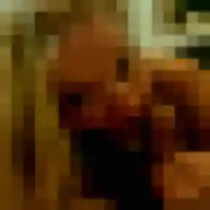 Photo de Anna à Villeneuve-Tolosane (24 ans) - rencontre adulte discret